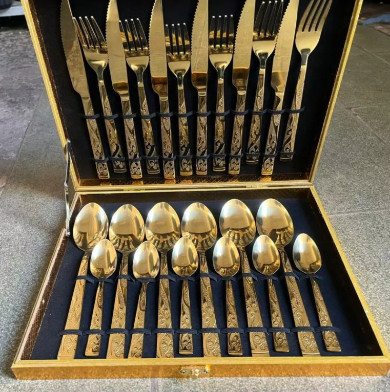 Kit Faqueiro Luxo Dourado 24 Peças